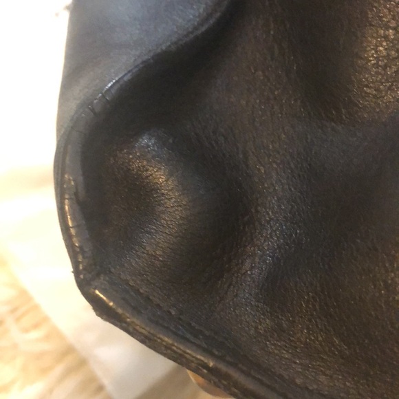 YSL Classic Y Cabas - Picture 7 of 16